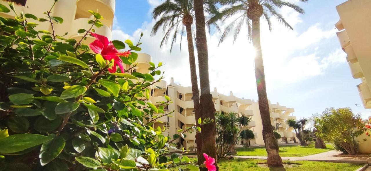Apartamento La Felicidad II By Denia Costa Exterior photo